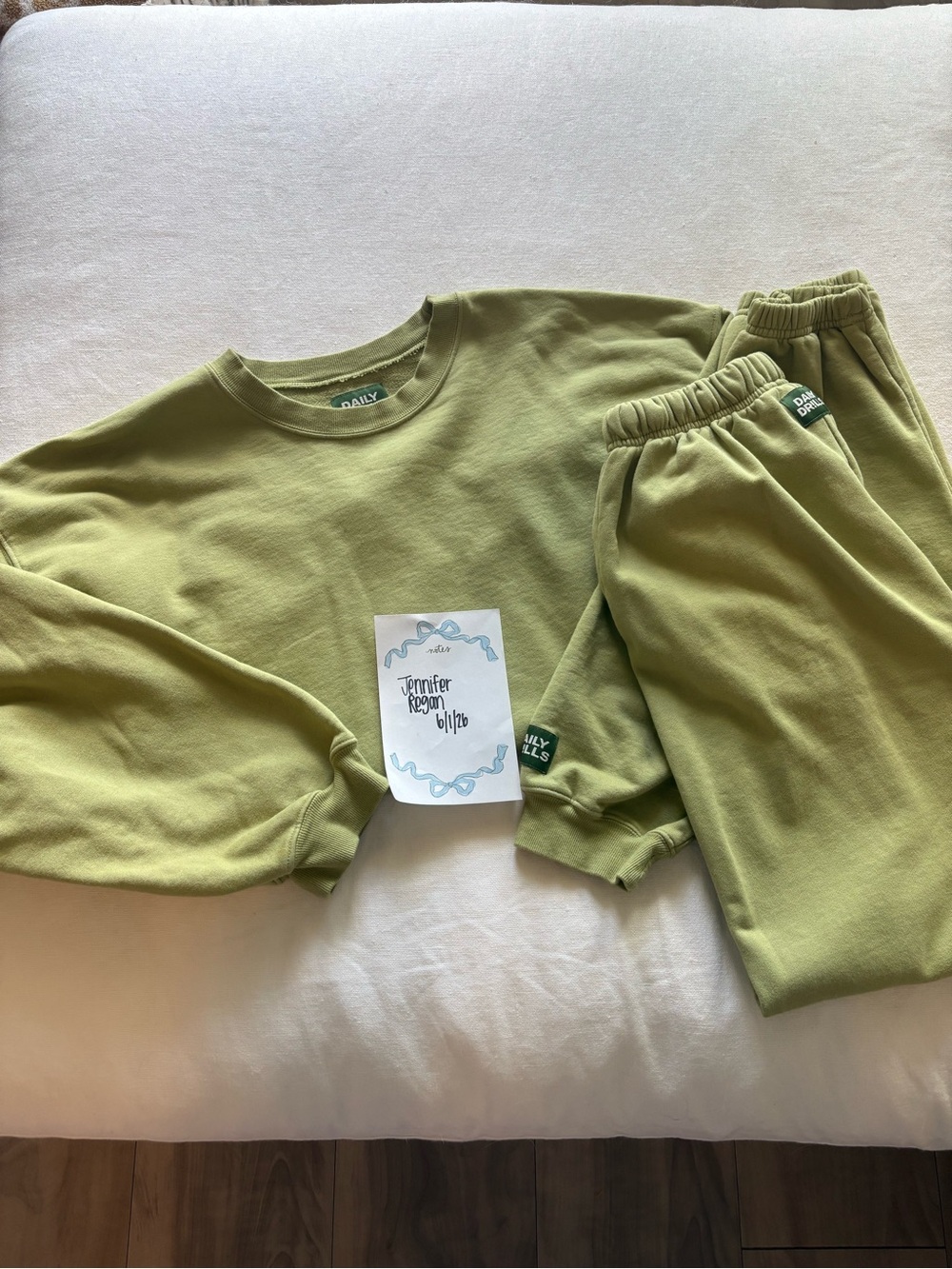 Daily Drills Matcha Set (Crew & joggers)
